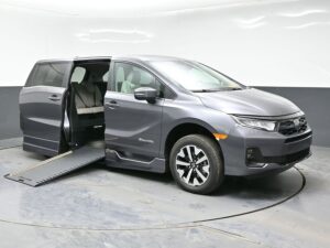 Grey Honda Odyssey with BraunAbility Side Entry Automatic In Floor conversion