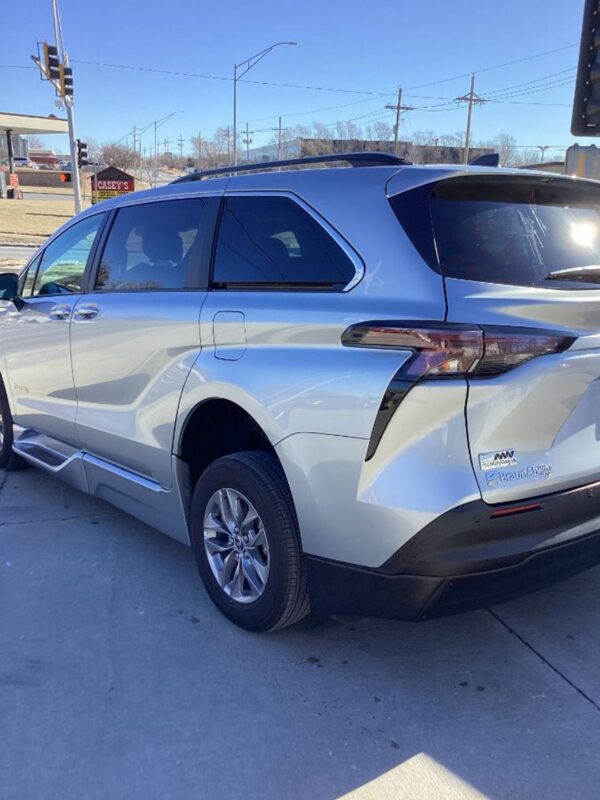 Silver Toyota Sienna with BraunAbility Side Entry Automatic Fold Out conversion