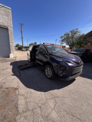 Blue Toyota Sienna with BraunAbility Side Entry Automatic Fold Out conversion