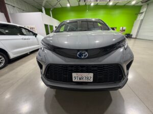 Grey Toyota Sienna with BraunAbility Side Entry Automatic In Floor conversion