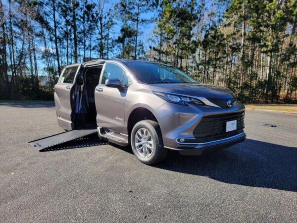 Grey Toyota Sienna with BraunAbility Side Entry Automatic In Floor conversion