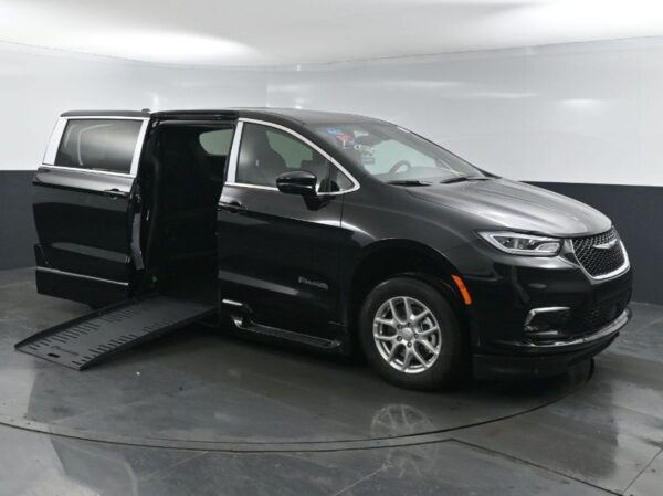 Black Chrysler Pacifica with BraunAbility Side Entry Automatic Fold Out conversion