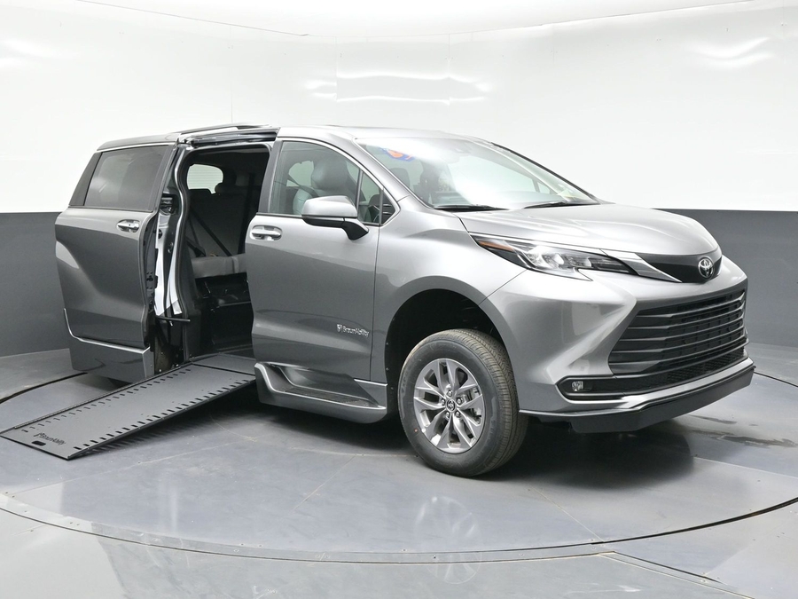 Grey Toyota Sienna with BraunAbility Side Entry Automatic In Floor conversion