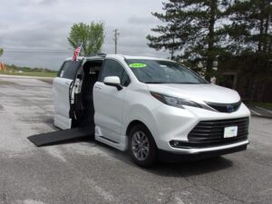 White Toyota Sienna with Vantage Mobility Side Entry Automatic In Floor conversion