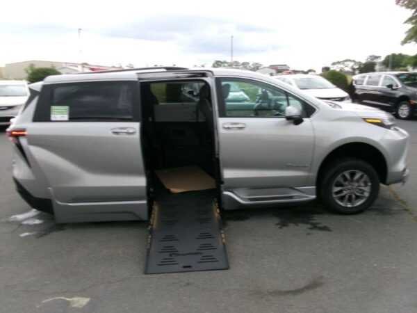 Silver Toyota Sienna with BraunAbility Side Entry Automatic Fold Out conversion