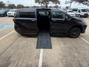 Black Toyota Sienna with BraunAbility Side Entry Automatic Fold Out conversion