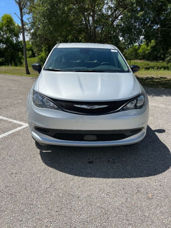 Silver Chrysler Voyager with Vantage Mobility Side Entry Automatic In Floor conversion