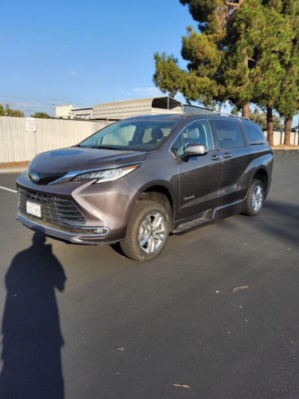 Grey Toyota Sienna with BraunAbility Side Entry Automatic Fold Out conversion