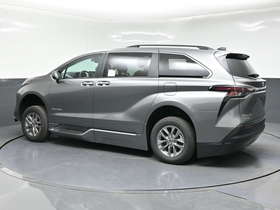 Grey Toyota Sienna with BraunAbility Side Entry Automatic Fold Out conversion