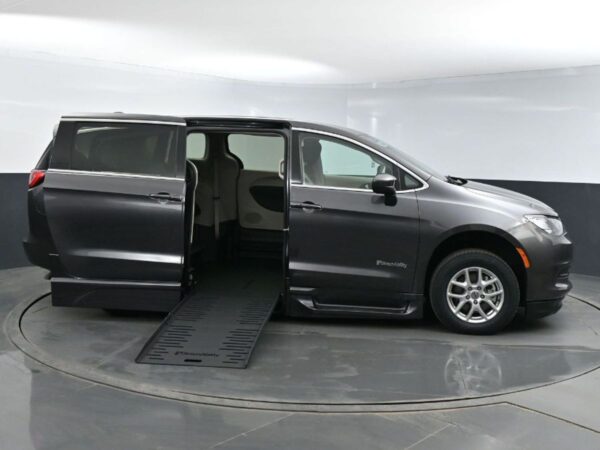 Grey Chrysler Voyager with BraunAbility Side Entry Automatic Fold Out conversion