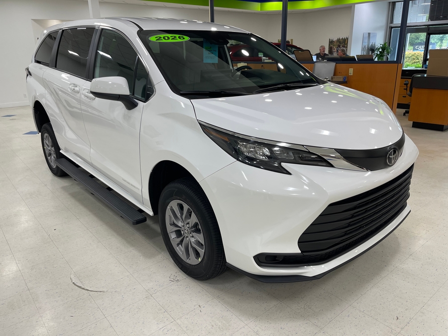 White Toyota Sienna with Vantage Mobility Rear Entry Manual Fold Out conversion