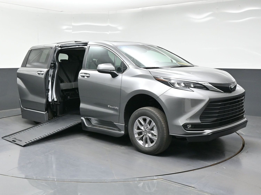 Grey Toyota Sienna with BraunAbility Side Entry Automatic In Floor conversion