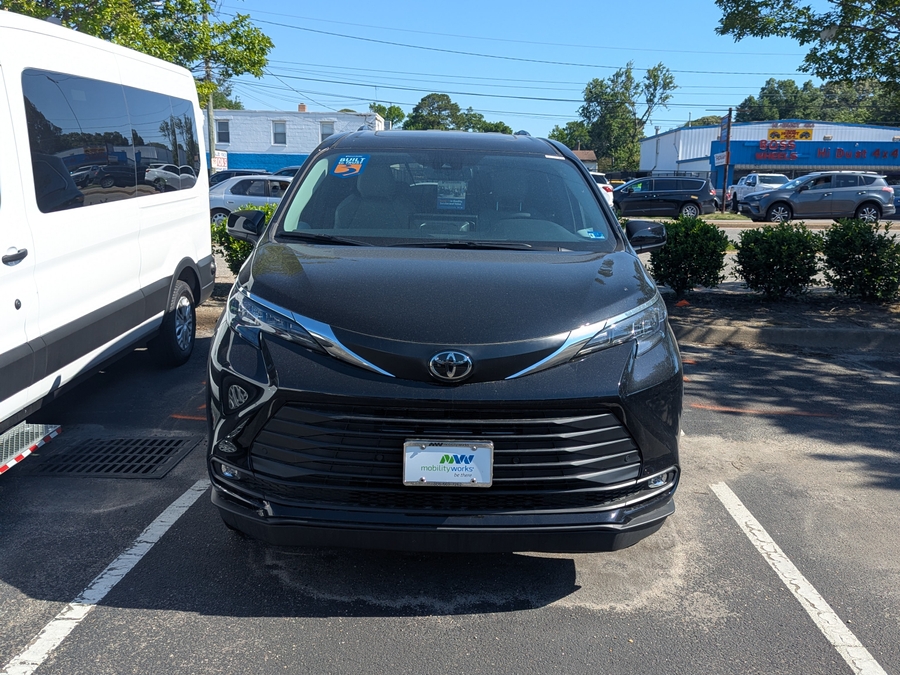 Black Toyota Sienna with BraunAbility Side Entry Automatic Fold Out conversion