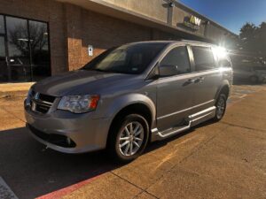 Silver Dodge Grand Caravan with Vantage Mobility Side Entry Automatic In Floor conversion