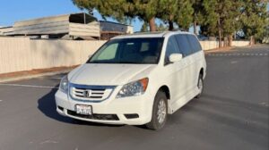 Honda Odyssey with Vantage Mobility Side Entry Automatic Fold Out conversion