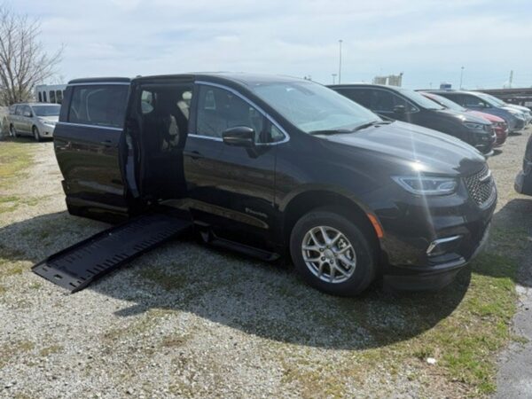 Black Chrysler Pacifica with BraunAbility Side Entry Automatic Fold Out conversion