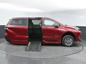 Red Toyota Sienna with BraunAbility Side Entry Automatic Fold Out conversion