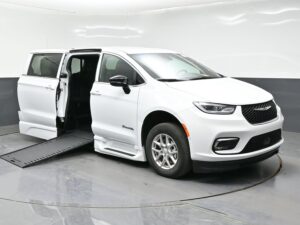 White Chrysler Pacifica with BraunAbility Side Entry Automatic In Floor conversion
