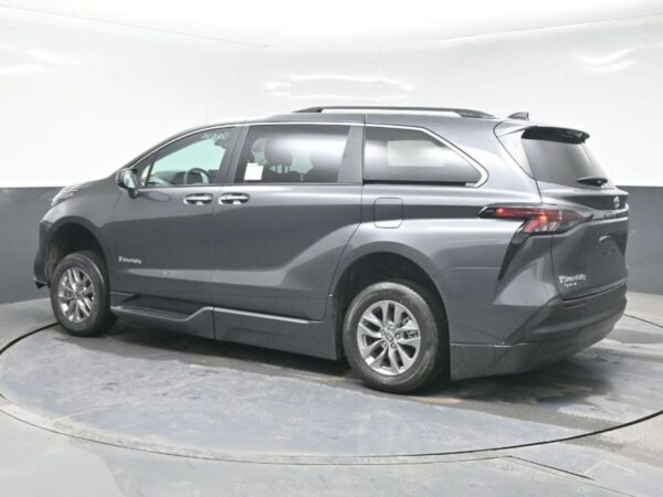 Grey Toyota Sienna with BraunAbility Side Entry Automatic Fold Out conversion