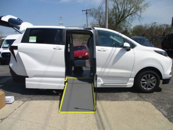 Silver Toyota Sienna with Vantage Mobility Side Entry Automatic In Floor conversion