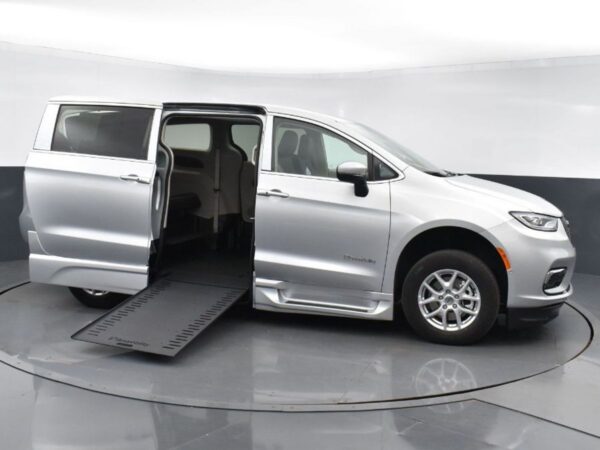 Silver Chrysler Pacifica with BraunAbility Side Entry Automatic In Floor conversion