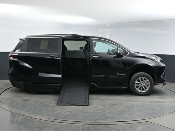 Black Toyota Sienna with BraunAbility Side Entry Automatic In Floor conversion