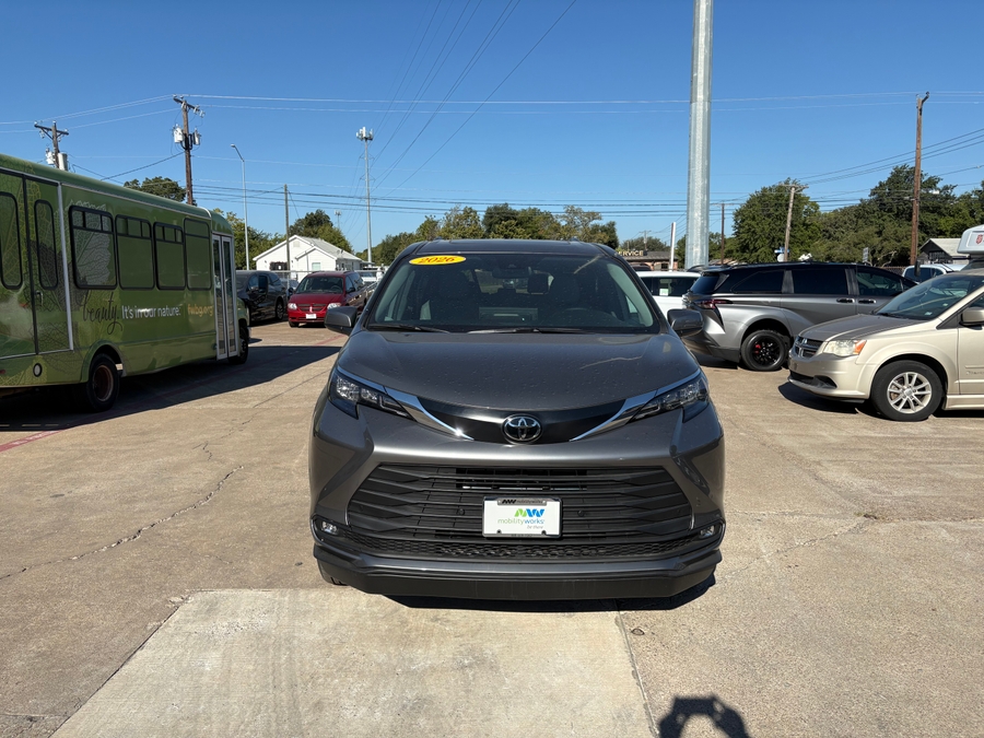 Grey Toyota Sienna with BraunAbility Side Entry Automatic Fold Out conversion