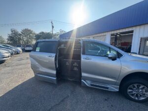 Silver Toyota Sienna with BraunAbility Side Entry Automatic Fold Out conversion