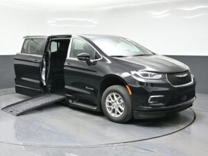 Black Chrysler Pacifica with BraunAbility Side Entry Automatic Fold Out conversion