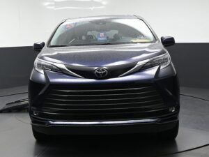 Blue Toyota Sienna with BraunAbility Side Entry Automatic Fold Out conversion