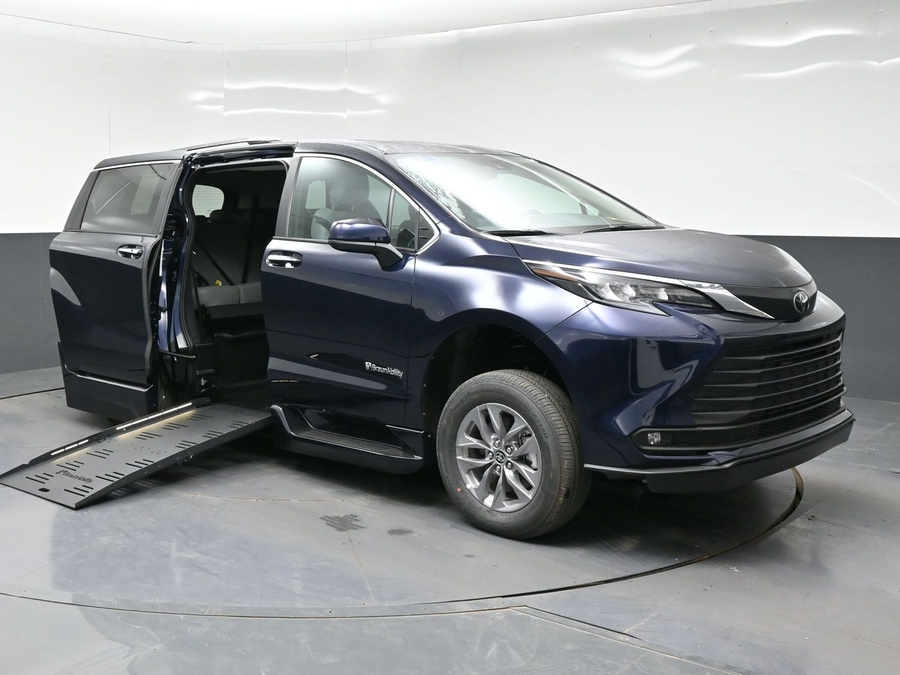 Blue Toyota Sienna with BraunAbility Side Entry Automatic Fold Out conversion