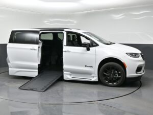 White Chrysler Pacifica with BraunAbility Side Entry Automatic In Floor conversion