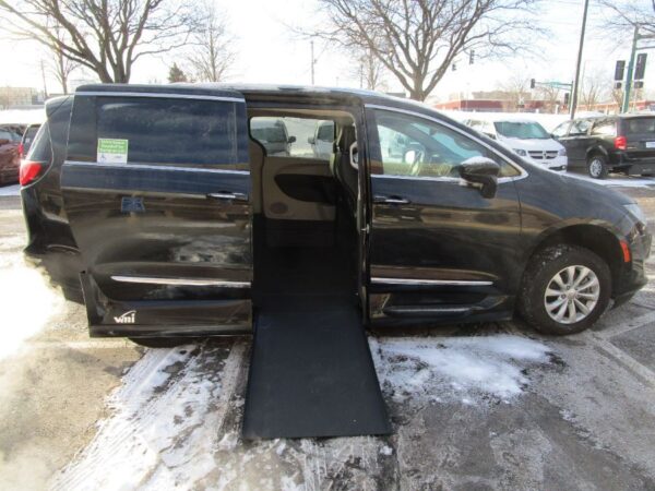 Black Chrysler Pacifica with Vantage Mobility Side Entry Automatic In Floor conversion