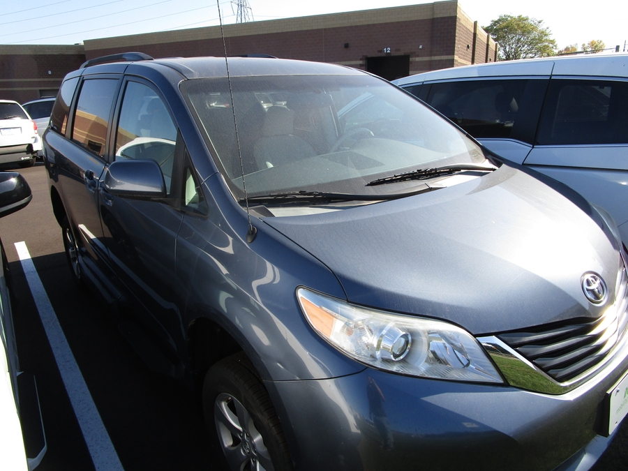 Blue Toyota Sienna with Vantage Mobility Side Entry Automatic Fold Out conversion