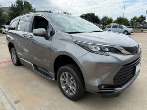 Grey Toyota Sienna with BraunAbility Side Entry Automatic Fold Out conversion
