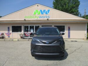Grey Toyota Sienna with BraunAbility Side Entry Automatic Fold Out conversion