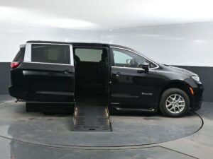 Black Chrysler Pacifica with BraunAbility Side Entry Automatic Fold Out conversion
