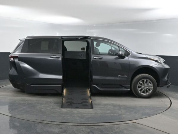 Grey Toyota Sienna with BraunAbility Side Entry Automatic Fold Out conversion