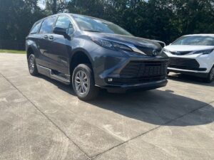 Grey Toyota Sienna with BraunAbility Side Entry Automatic Fold Out conversion