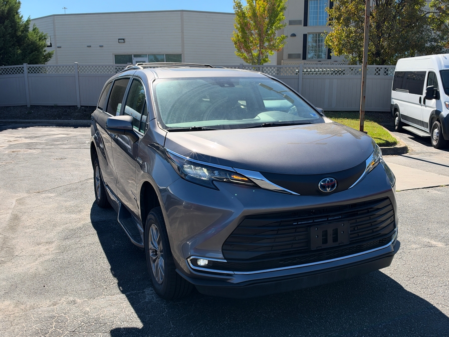 Grey Toyota Sienna with BraunAbility Side Entry Automatic Fold Out conversion