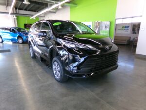 Black Toyota Sienna with BraunAbility Side Entry Automatic Fold Out conversion