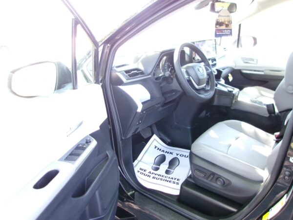 Black Toyota Sienna with BraunAbility Side Entry Automatic Fold Out conversion