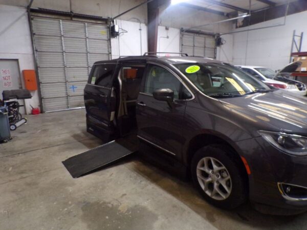 Grey Chrysler Pacifica with Vantage Mobility Side Entry Automatic In Floor conversion