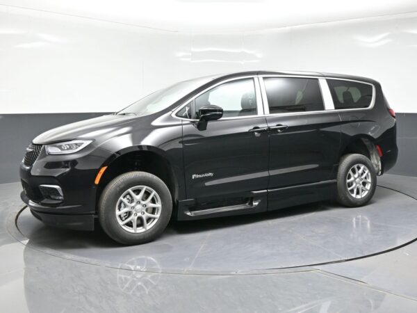 Black Chrysler Pacifica with BraunAbility Side Entry Automatic In Floor conversion