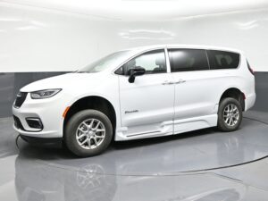 White Chrysler Pacifica with BraunAbility Side Entry Automatic In Floor conversion