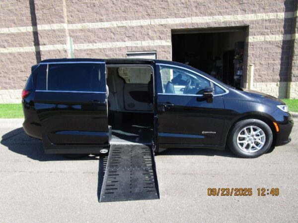 Black Chrysler Pacifica with Driverge Side Entry Automatic Fold Out conversion