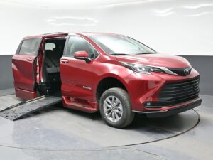 Red Toyota Sienna with BraunAbility Side Entry Automatic Fold Out conversion