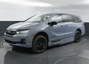 Grey Honda Odyssey with BraunAbility Side Entry Automatic In Floor conversion