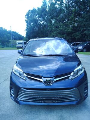 Blue Toyota Sienna with BraunAbility Side Entry Automatic In Floor conversion