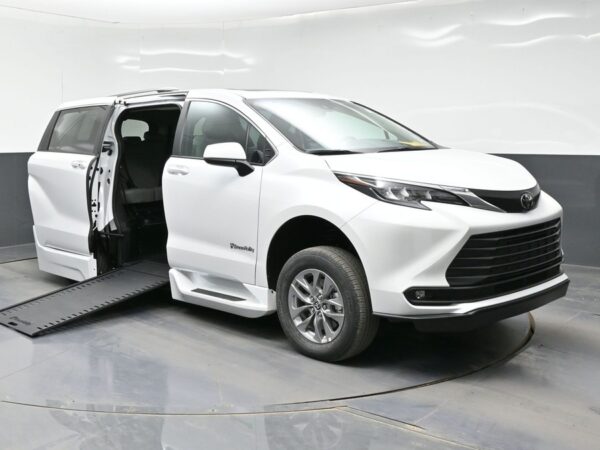 White Toyota Sienna with BraunAbility Side Entry Automatic In Floor conversion